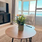 Cozy Flat With Sea Views La Torre 아파트 *