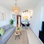 Cozy Flat With Sea Views La Torre 아파트