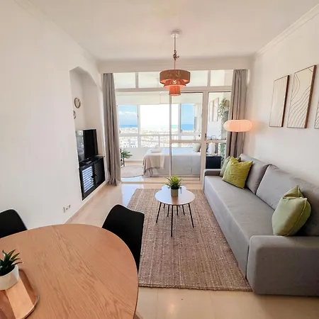 Cozy Flat With Sea Views La Torre