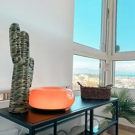 Cozy Flat With Sea Views La Torre Apartament *