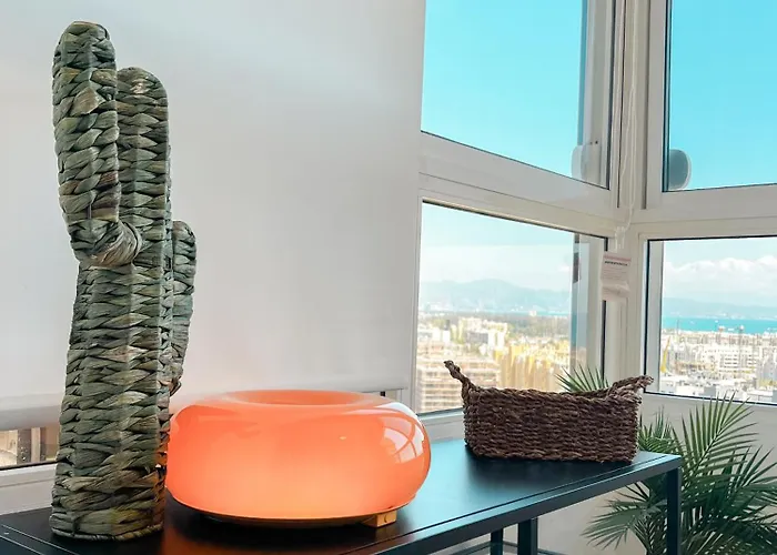 Cozy Flat With Sea Views La Torre Apartament *